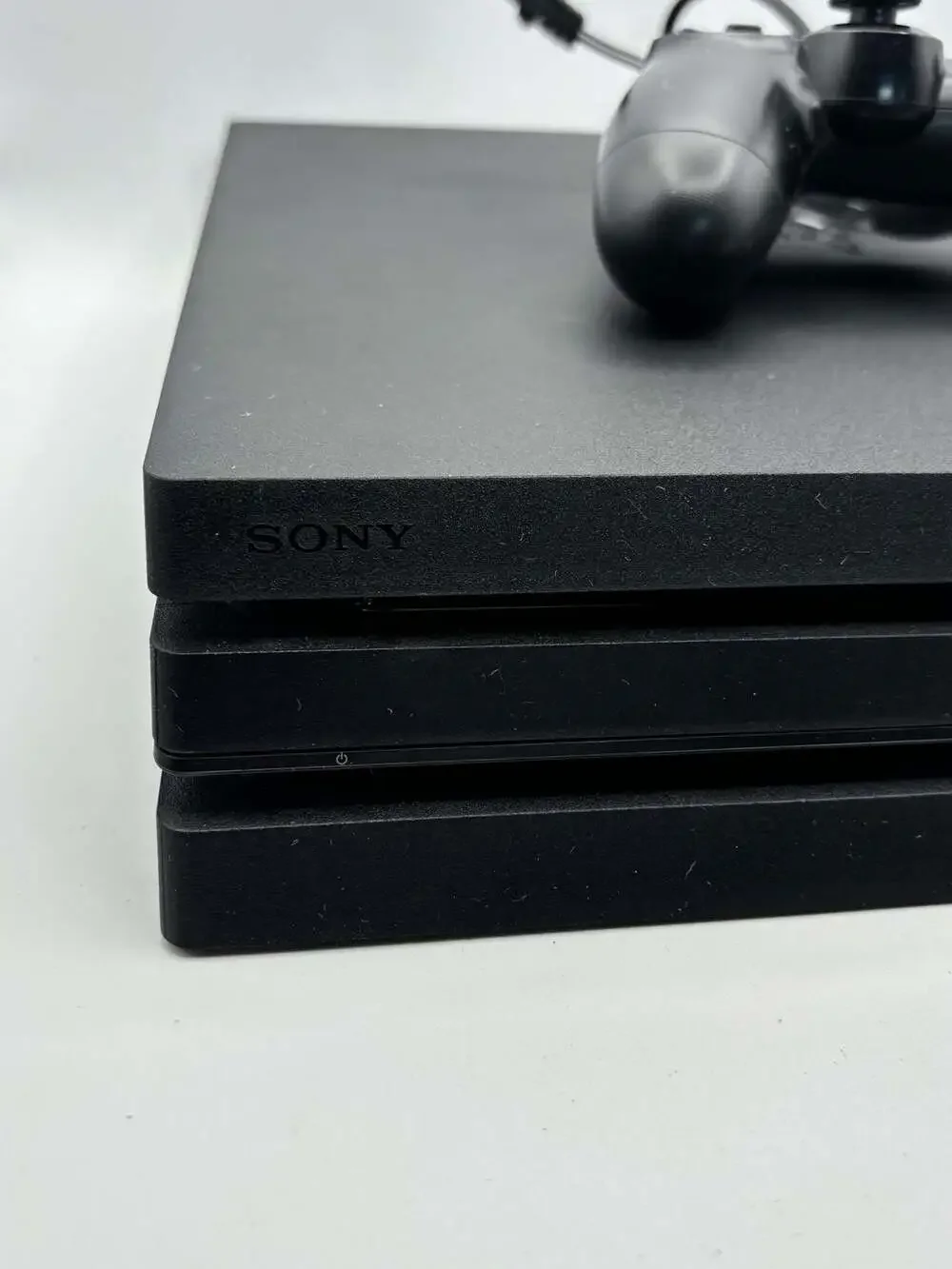 Sony PlayStation 4 PS4 Pro Console w/ Controller and Power Cable